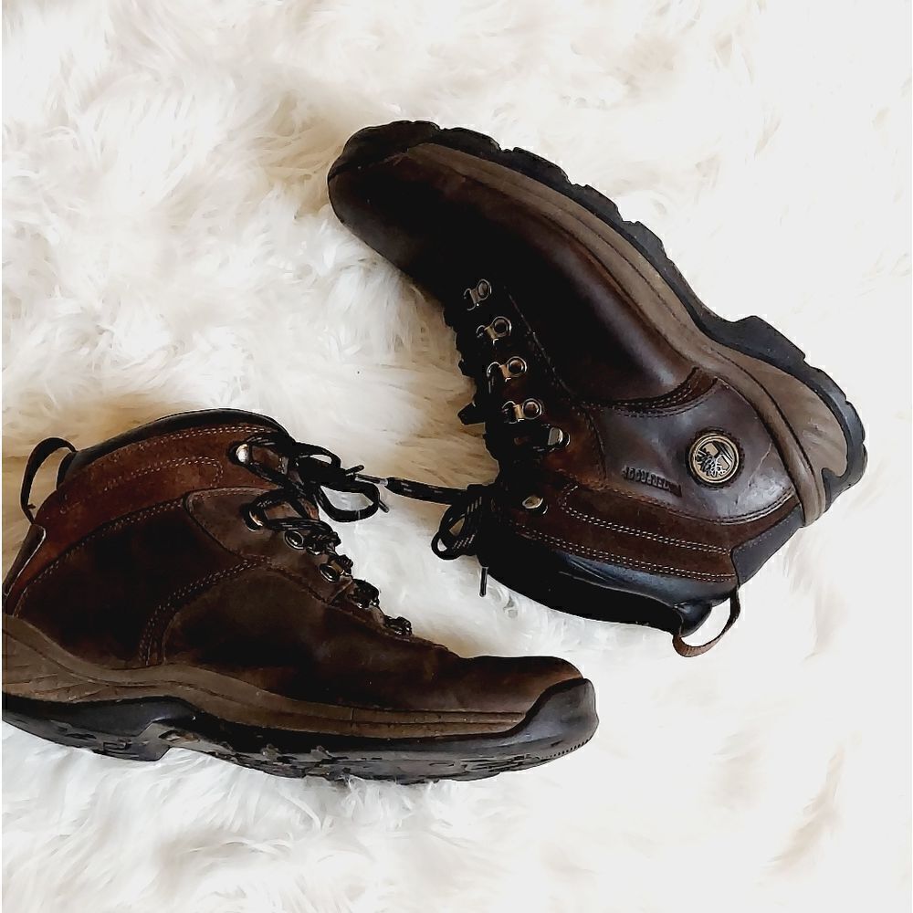 ‎Timberland men's leather Waterproof hiking boots